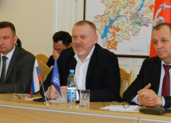 Волгоградские чиновники – миллионеры обсудили предложенные Владимиром Путиным меры по борьбе с бедностью