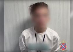 Юная волгоградка обокрала бабушек на 1,2 млн рублей - видео