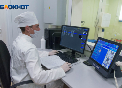 Однократные фиксированные выплаты медикам за работу с зараженными COVID-19 отменяет Волгоградский облдзрав
