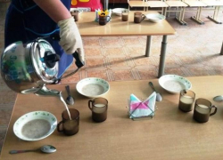 Вместо мяса кормили бульонными кубиками: в столовой школы под Волгоградом выявили хищение продуктов