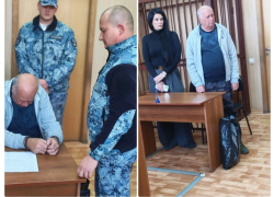 Поставивший на поток получение взяток от УК волгоградский чиновник сядет на 3,5 года