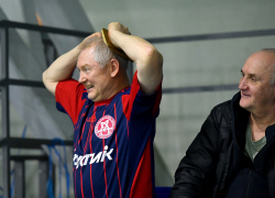 Волгоградский «Каустик» уступил в Санкт-Петербурге