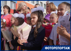 Школа за 1,6 млрд рублей открылась в Волгограде: показываем, от чего в шоке даже первоклашки 