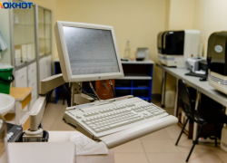 Ребенок попал в реанимацию после жесткого столкновения иномарки с внедорожником под Волгоградом