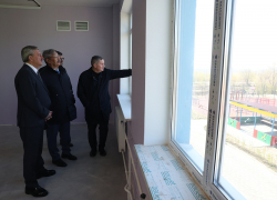 Губернатор Бочаров посетил "медвежий угол" Волгограда 