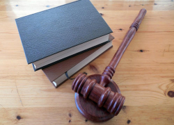 В Волгоградской области начальнику станции вынесли жесткий приговор за взятки