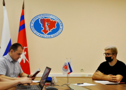 В Волгограде на выборы в Госдуму допустили кандидата, распространявшего свастику