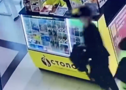 Кража барсетки с миллионом попала на видео в Волгограде 