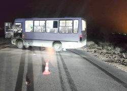 Автобус сбил человека на юге Волгограда: фото