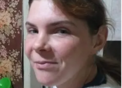 Автомойщица в красной шапке бесследно пропала под Волгоградом 