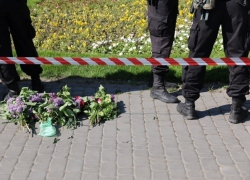 Родственников мертвого мужчины в красных шортах ищут следователи под Волгоградом 