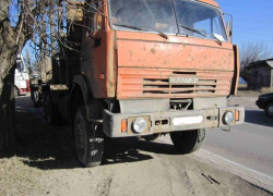 Водитель КамАЗа насмерть переехал женщину-пешехода в Волгограде 