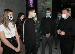 Волгоградского губернатора отметили на федеральном уровне за любовь к Рюриковичам, Романовым и Путину