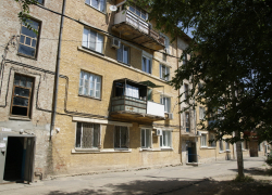 Соседи присвоили квартиру пенсионерки из Волжского и ее пенсию 