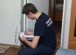 Стены в брызгах крови: волгоградец забил насмерть отца шваброй