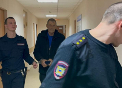 Волгоградец показал, как убил и расчленил родного брата — видео 