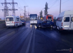 В тройном ДТП на Волжской ГЭС пострадали два человека