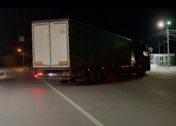 Задержание пьяного водителя фуры попало на видео под Волгоградом 