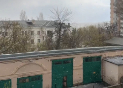 Сильный град с грозой накрыл Волгоград: видео