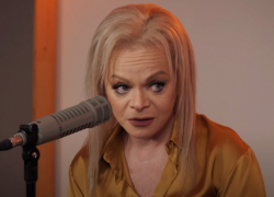 Ларису Долину забанили в Волгограде: «Туда ее, давно пора!»