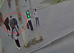 Зверски избитый на остановке 19-летний находится в крайне тяжёлом состоянии