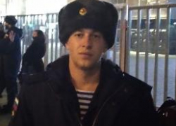 Срочник из Волгоградской области разбился во время прыжка с парашютом в Омске
