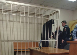 Волгоградца приговорили к 11 годам «строгача» за прицельную стрельбу в водителя «Жигулей