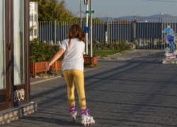 Волгоградец напичкал трех девочек наркотиками и вступил с 14-летней в половую связь 