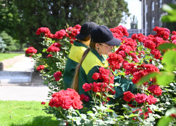 «Красный октябрь» трудоустраивает школьников на время летних каникул