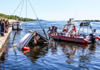В Волгограде уголовное дело о гибели 11 пассажиров катамарана направлено в суд