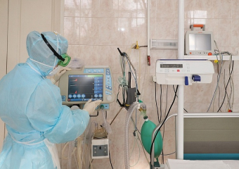 Стало известно количество заболевших коронавирусом медиков в Волгоградской области