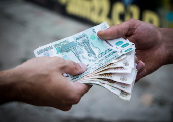 В Волгограде бизнесвумен не выплачивала зарплаты два года 