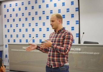 Руководитель волгоградской «Единой России» нарушает правила дорожного движения и не платит штраф