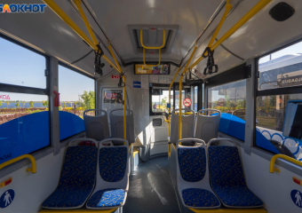 Причину блокировки терминалов оплаты в транспорте объяснила мэрия Волгограда 