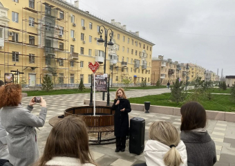 Место с особым настроением о маме и памятным знаком появилось в Волгограде