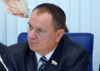 Арестованный на рабочем месте глава района под Волгоградом сложил полномочия 