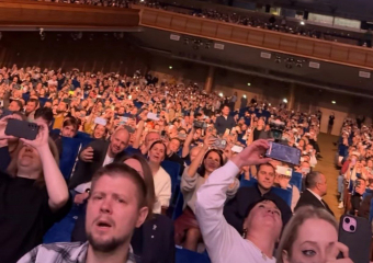 Не знала куда смотреть: волгоградская миллиардерша показала что творилось в Кремле на концерте «Сектора газа»