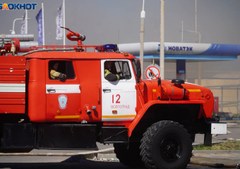 Жилые дома, школа и детский сад пострадали при падении обломков БПЛА на юге Волгограда 