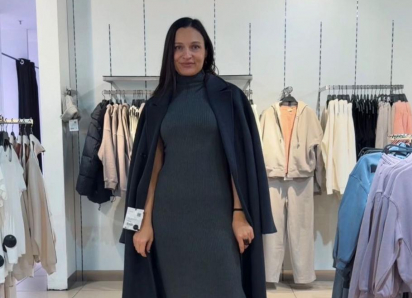 Трикотажное платье — маст-хев осени и зимы