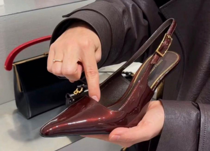 Стилист нашла обувь для каждой в «Эконике»