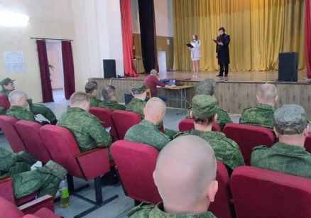 Концерт для поднятия боевого духа мобилизованных провели в Волгограде