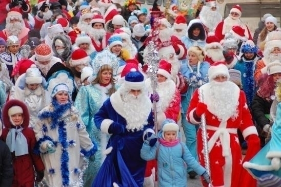 В 17.00 в центре Волгограда начнется Парад Дедов Морозов