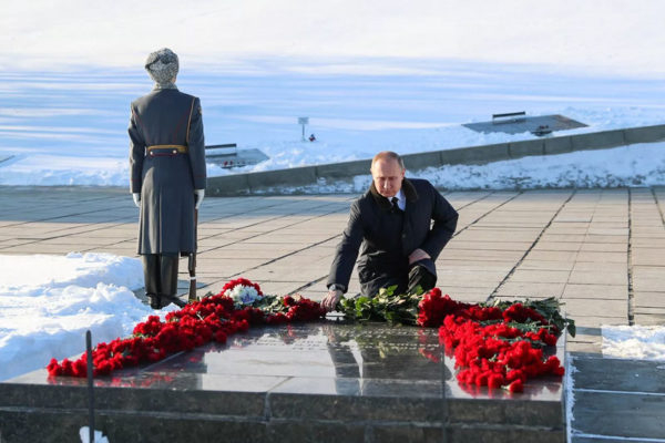 Пробудет неделю, прилетит сегодня: визит Путина в Волгоград обрастает невероятными деталями