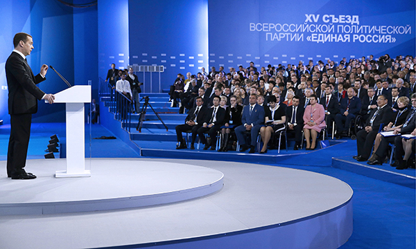Эксперты в Волгограде о заявлении Медведева: Надо разводить понятия «участник праймериз» и «победитель»