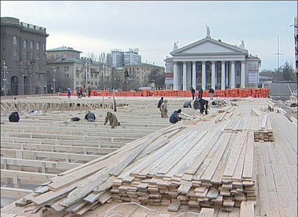 Разбор катка в центре Волгограда обойдется в 2,9 млн рублей