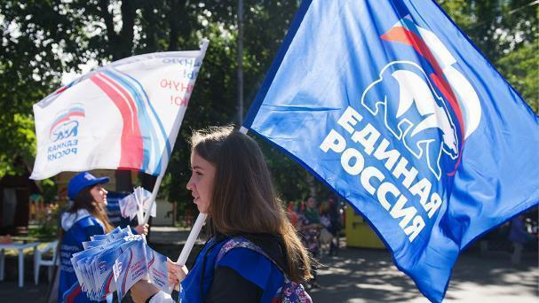 В Волгограде единороссы готовятся исключить из политсовета Елену Слесаренко