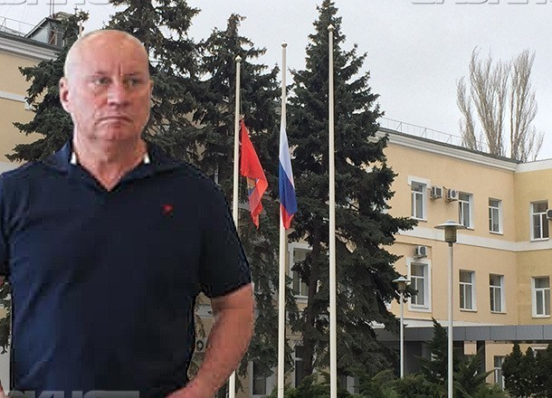 Виталий Лихачев надежно укрепился в пятерке худших мэров России