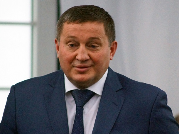 В новом рейтинге политической устойчивости губернаторов Андрея Бочарова отнесли к политикам с высокой вероятностью отставки