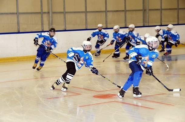 Волгоградцы открыли сезон катания на коньках