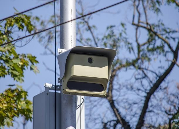 Жители Волгоградской области считают камеры видеофиксации очередной кормушкой